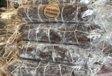 Boulangerie Pâtisserie Robert. Saucisson en chocolat