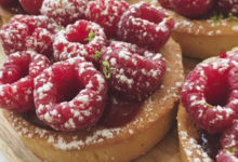 Twenty Peas. tartelettes maisons framboises & pistaches