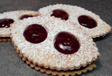 Boulangerie pâtisserie Lorette. Lunette à la framboise