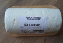 Ferme du Landgraben. Buche de chèvre frais