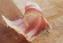 Boucherie Lalouvesc De Jésus. Lard paysan fumé