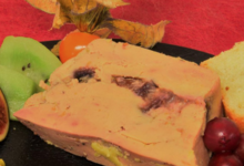 Foie gras aux figues et éclats de fruits sec