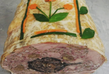 ballotine de pintade aux marrons et trompettes