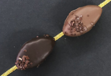 Au Parrain Généreux. Pailleté