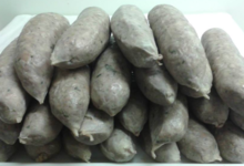 Boucherie Charcuterie D'antan. Andouillette