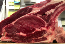 Boucherie Collet. Côte de boeuf