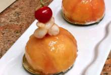 Pomme d’amour à la chèvre et aux crevettes