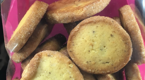 Biscuiterie Cannelle et Bergamote. Sablé noisette