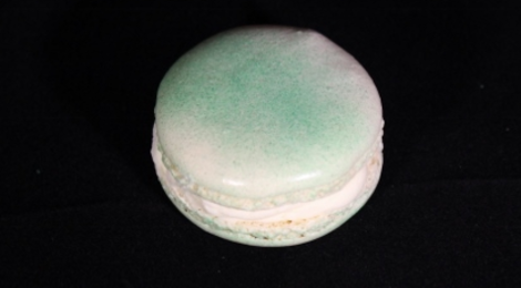 Les Macarondises. Macaron amande