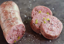 Charcuterie Bobosse. Saucisson à cuire