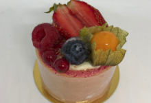 Patisserie chocolaterie TB. Charlotte fruits rouges