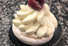 Boulangerie le puy des délices. Pavlova