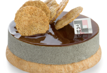 Pâtisserie - Salon de Thé Takayanagi. Mousse au sésame noir