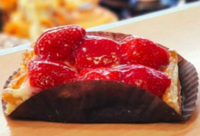 Boulangerie patisserie Guenard. Bande aux fraises