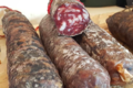 La côte à l'os. Saucisson