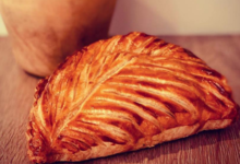 Boulangerie Villeflose. Chausson aux pommes