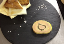 Ferme Du Bocage Champenois. foie gras entier "au torchon" à la truffe croquante