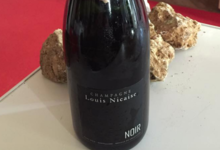 Champagne Louis Nicaise. Noir