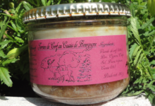 Ferme de l'Apicerf. Terrine de cerf au cassis de Bourgogne