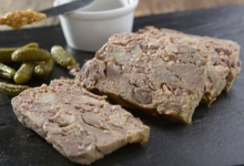 Boucherie Ribes. Pâté cévenol maison 