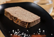 Charcuterie Commenges. Pâté de campagne en tranche