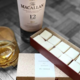 Maison Carrousel. Coffret The Macallan Whisky et ses 12 guimauves