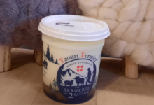 Bergerie des 2 Savoie. Yaourt de brebis à la vanille
